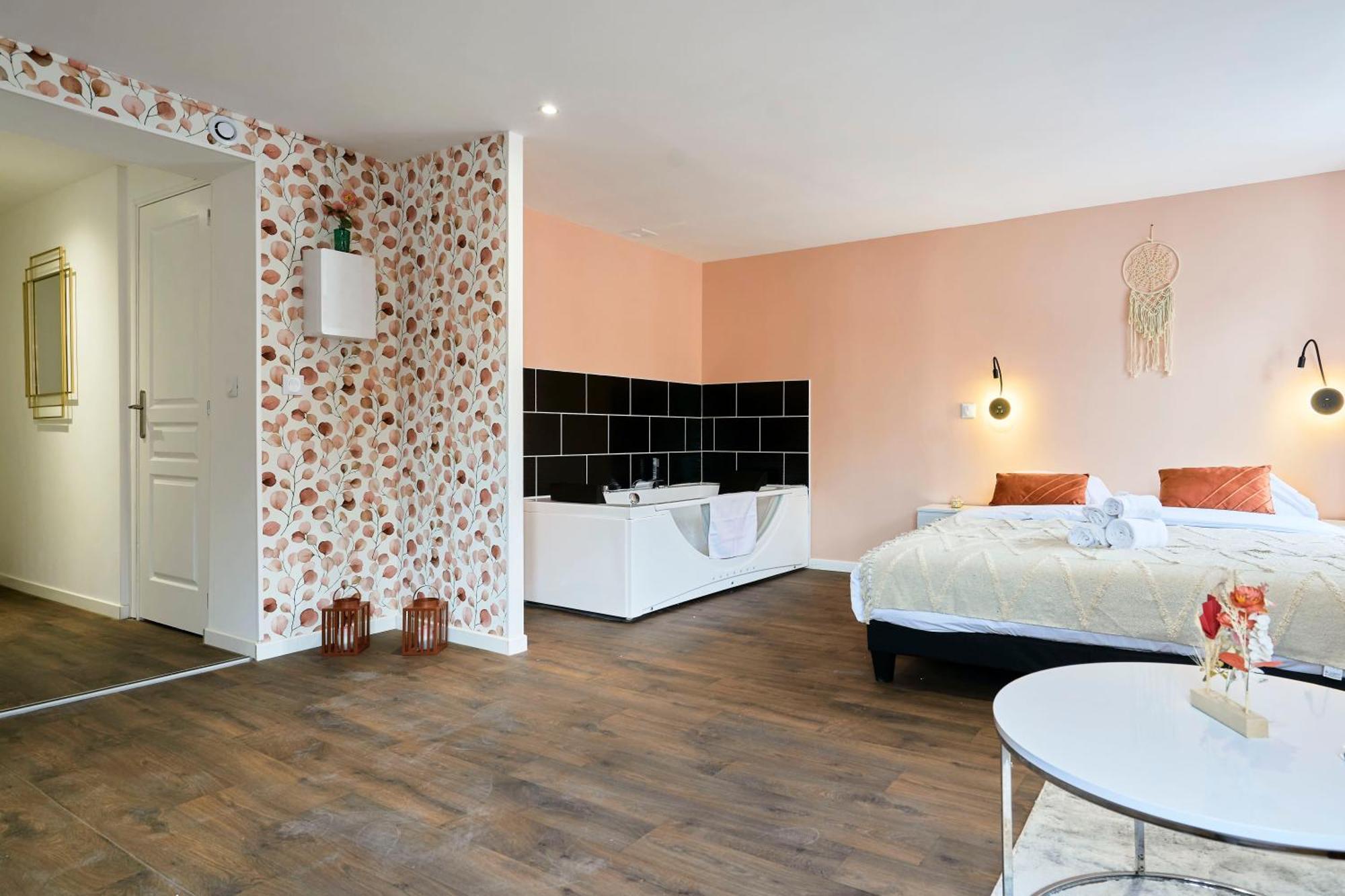 Ng Prestige L Lille L Tourcoing - Bouvines Balneo Apartment Ngoại thất bức ảnh